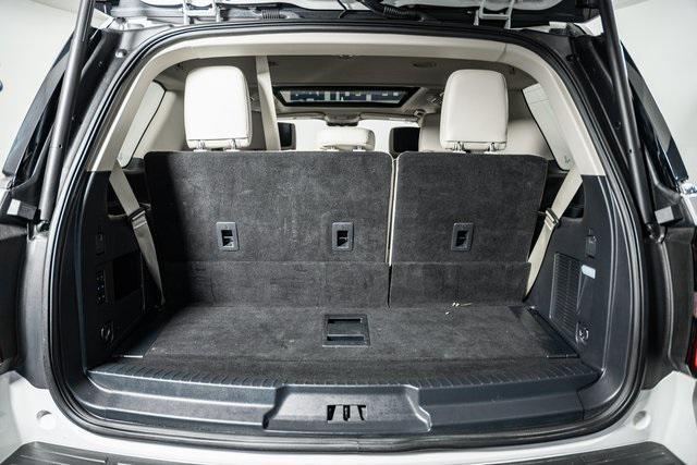 used 2024 Ford Expedition car, priced at $71,900