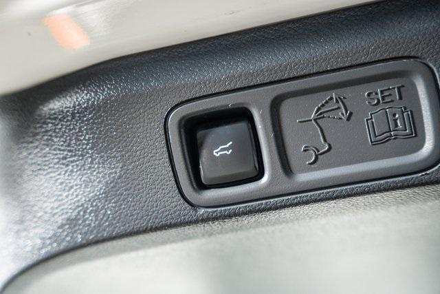 used 2024 Ford Expedition car, priced at $71,900