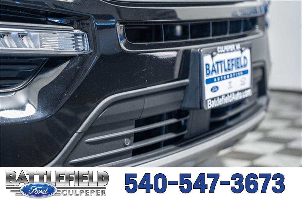 used 2024 Ford Explorer car, priced at $33,994