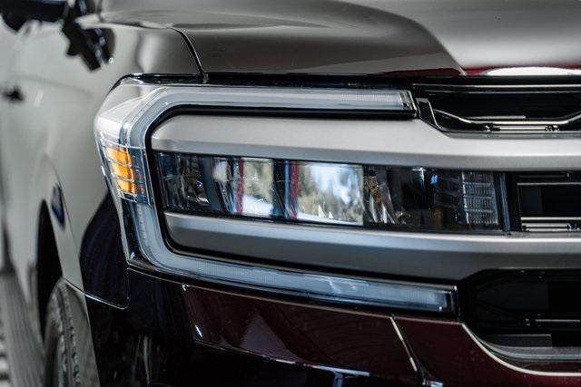 new 2024 Ford Expedition car, priced at $65,999