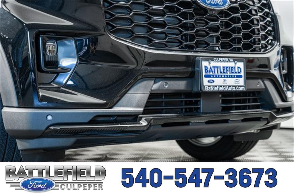 new 2025 Ford Explorer car, priced at $49,000