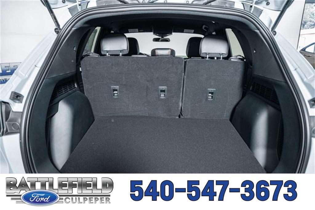 new 2025 Ford Escape car, priced at $25,990