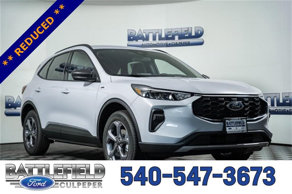 new 2025 Ford Escape car, priced at $25,990