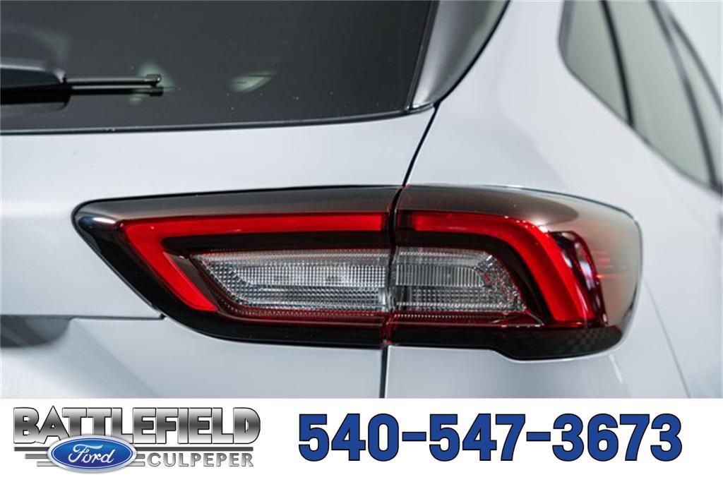 new 2025 Ford Escape car, priced at $25,990