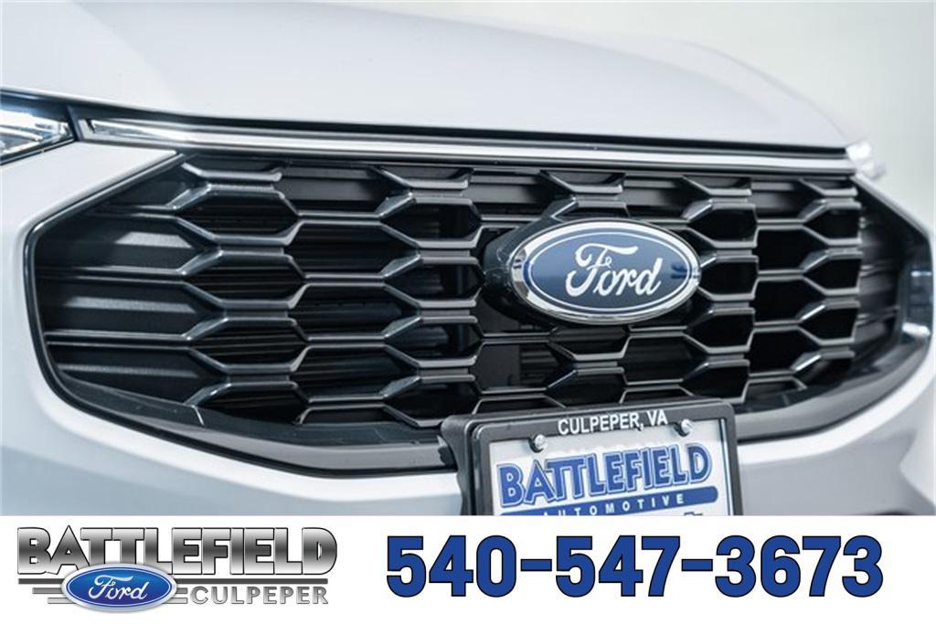 new 2025 Ford Escape car, priced at $25,990