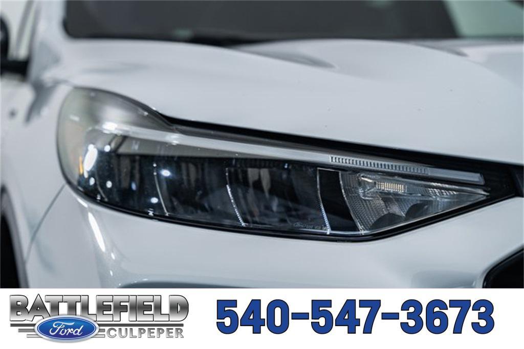 new 2025 Ford Escape car, priced at $25,990