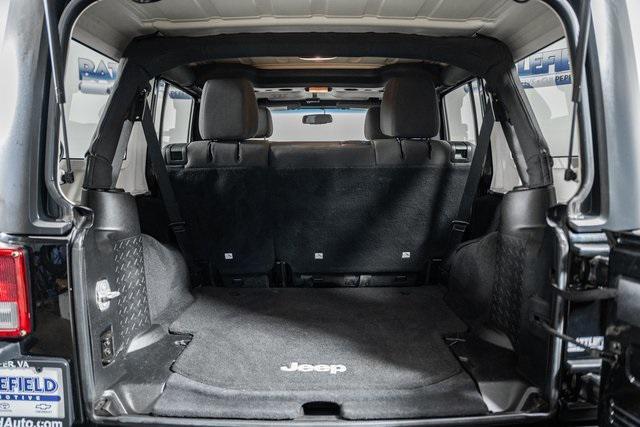 used 2015 Jeep Wrangler Unlimited car, priced at $15,900
