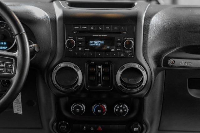 used 2015 Jeep Wrangler Unlimited car, priced at $15,900