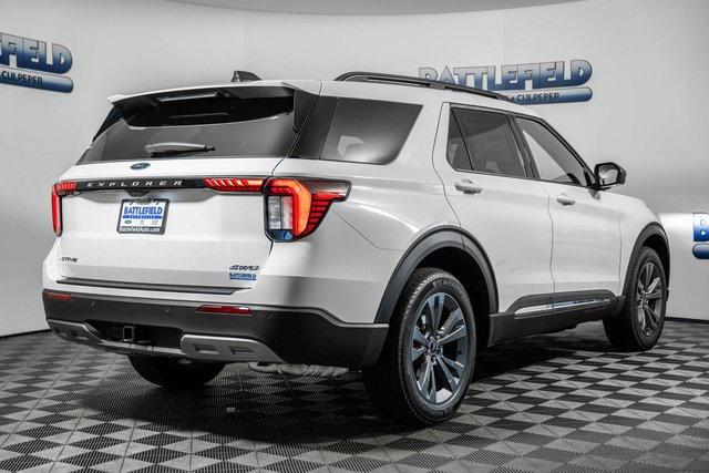 new 2025 Ford Explorer car, priced at $45,999