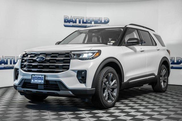 new 2025 Ford Explorer car, priced at $45,999