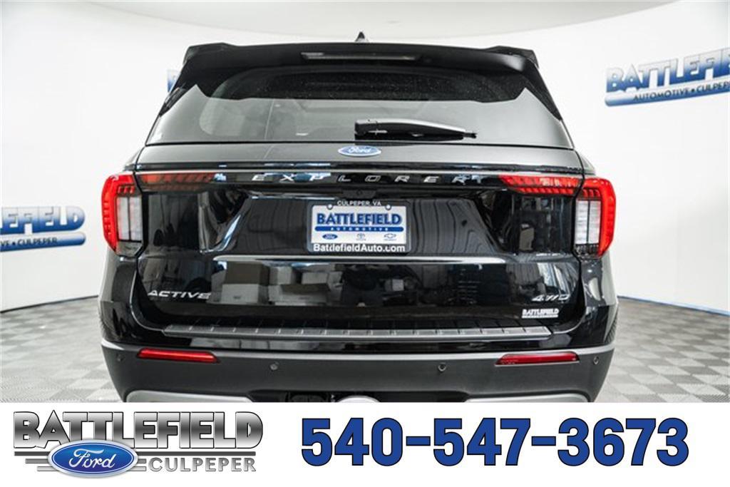 new 2025 Ford Explorer car, priced at $43,990