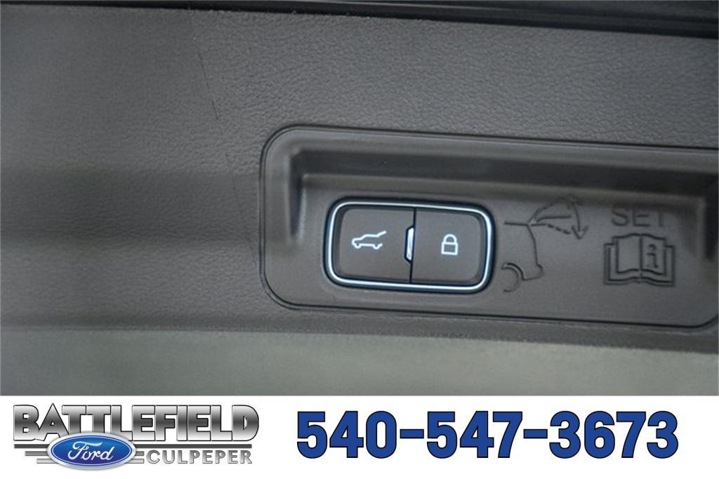 new 2025 Ford Explorer car, priced at $43,990