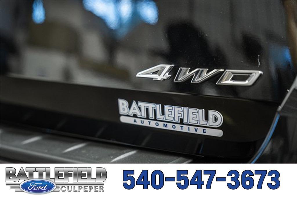 new 2025 Ford Explorer car, priced at $43,990