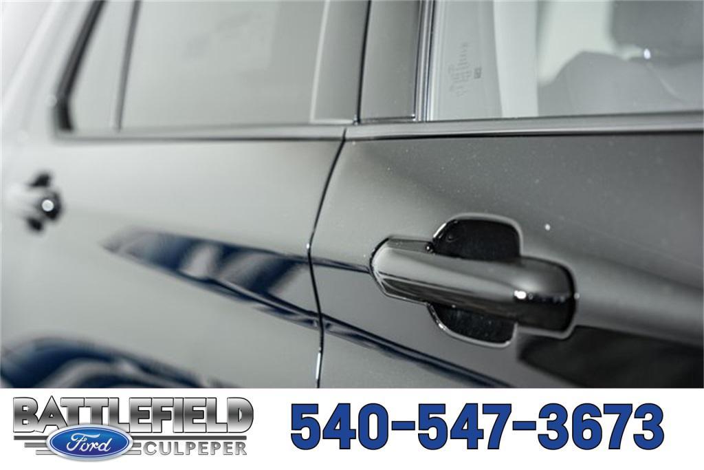 new 2025 Ford Explorer car, priced at $43,990