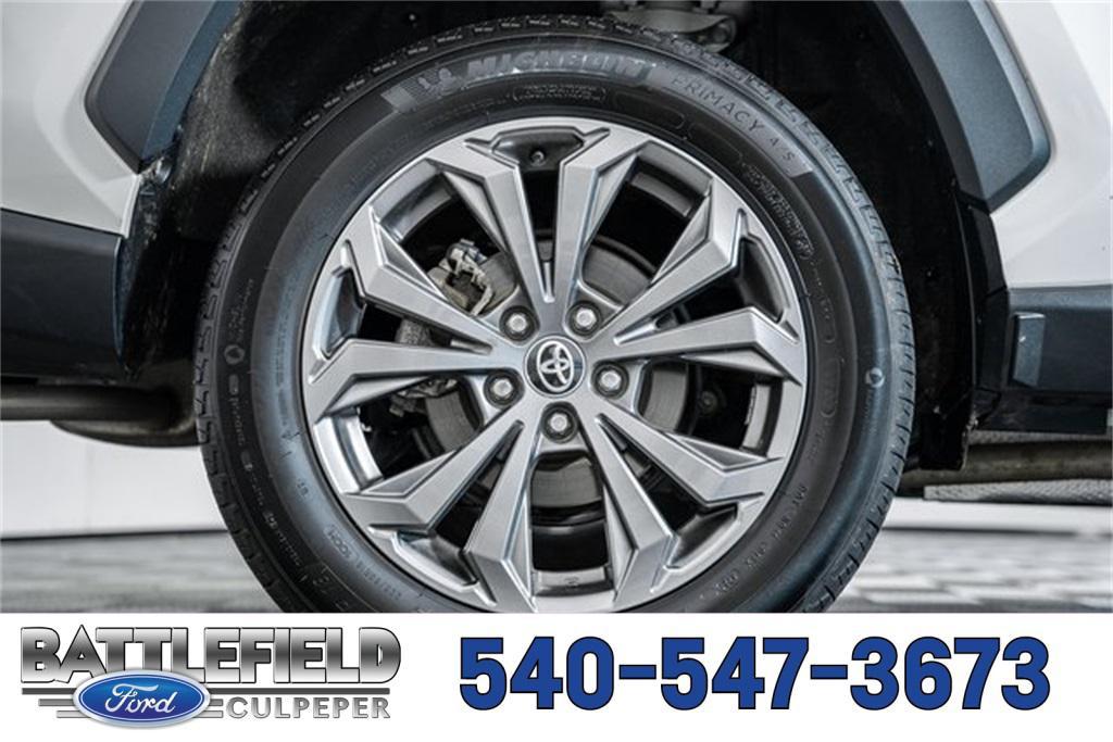 used 2022 Toyota RAV4 Hybrid car, priced at $35,499
