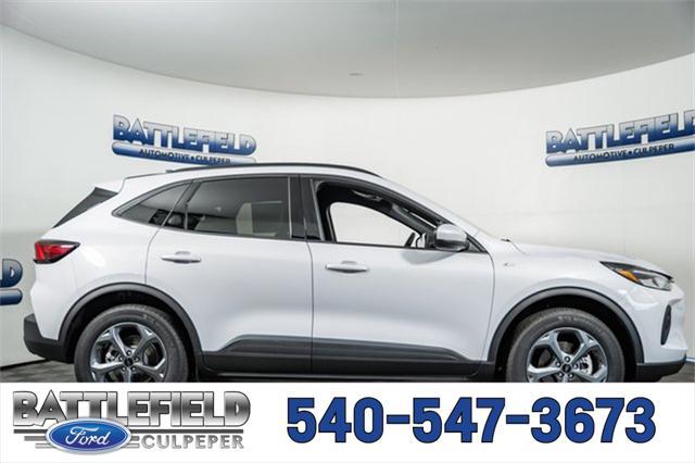 new 2025 Ford Escape car, priced at $29,500