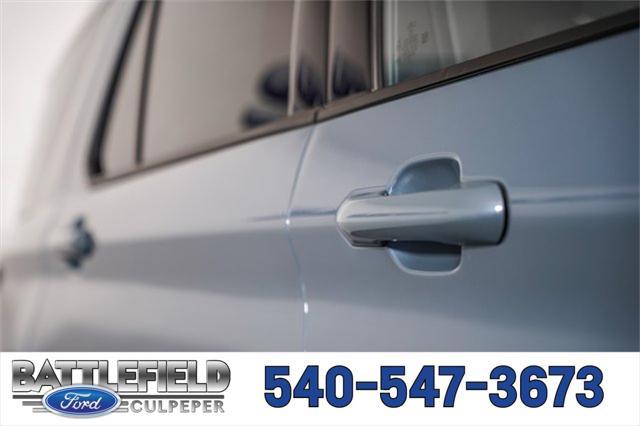 new 2025 Ford Explorer car, priced at $48,500