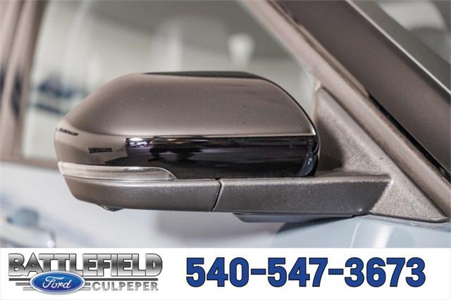 new 2025 Ford Explorer car, priced at $48,500