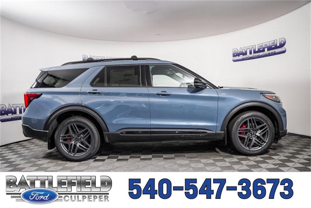 new 2025 Ford Explorer car, priced at $47,500