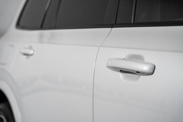 used 2023 Volvo XC90 Recharge Plug-In Hybrid car, priced at $49,498