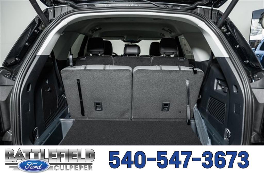 new 2025 Ford Explorer car, priced at $43,000