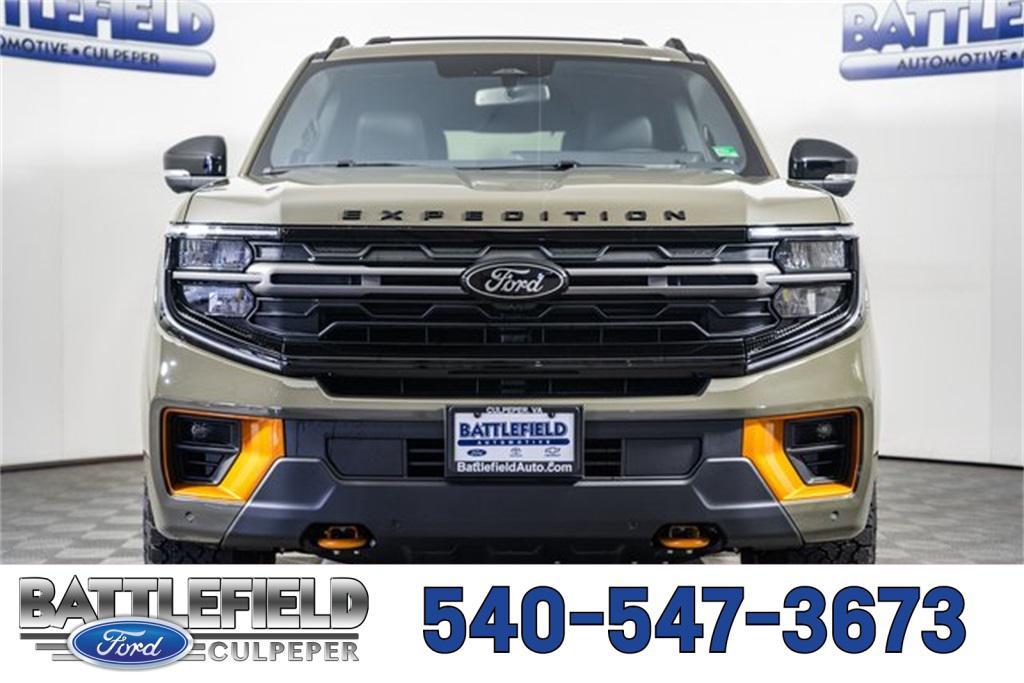 new 2025 Ford Expedition car, priced at $83,535