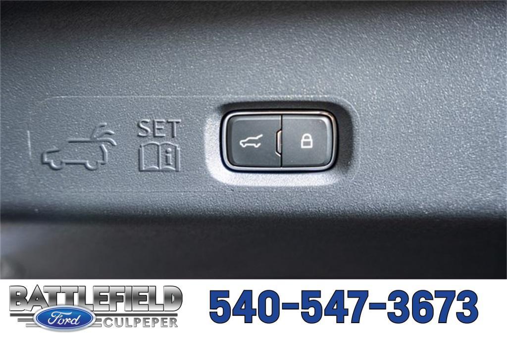 new 2025 Ford Expedition car, priced at $83,535