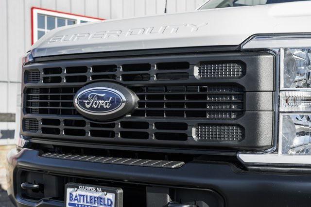 new 2024 Ford F-350 car, priced at $51,495