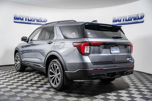 new 2025 Ford Explorer car, priced at $45,975