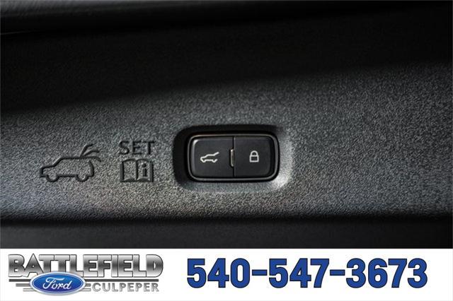 new 2025 Ford Expedition car, priced at $71,500