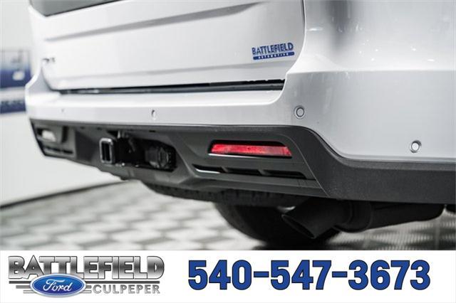 new 2025 Ford Expedition car, priced at $71,500