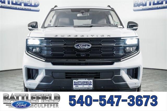 new 2025 Ford Expedition car, priced at $71,500