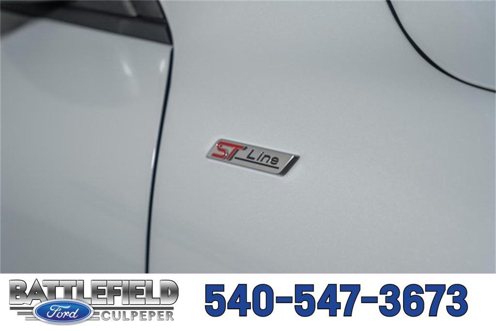 new 2026 Ford Escape car, priced at $29,700