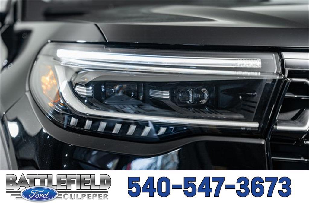 new 2025 Ford Explorer car, priced at $55,500