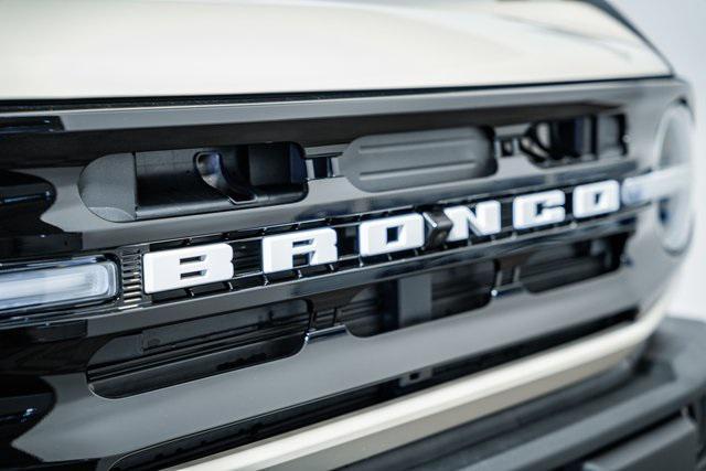 new 2025 Ford Bronco car, priced at $60,924