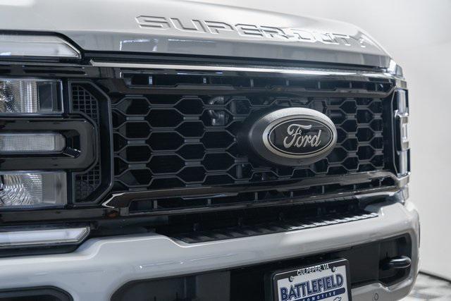 new 2025 Ford F-250 car, priced at $76,730