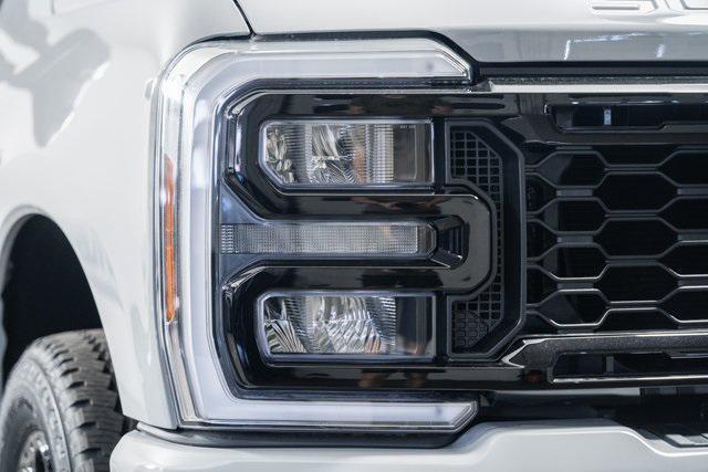 new 2025 Ford F-250 car, priced at $76,730