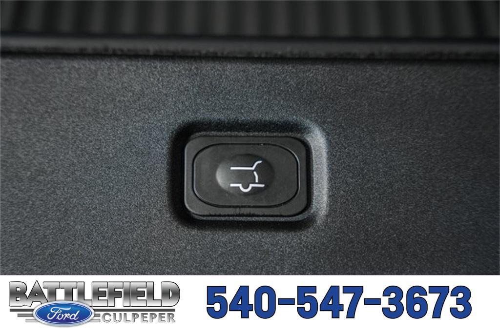 new 2025 Ford Expedition Max car, priced at $72,990