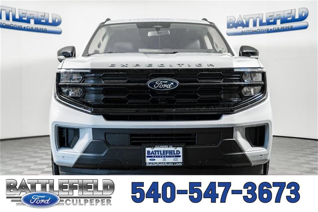new 2025 Ford Expedition Max car, priced at $72,990