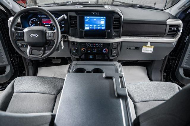 new 2025 Ford F-250 car, priced at $69,300