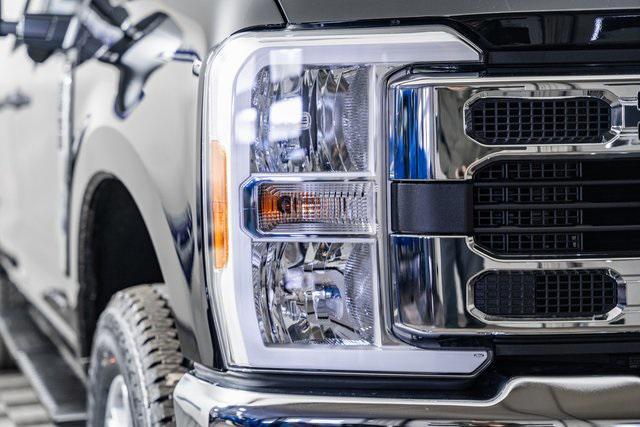 new 2025 Ford F-250 car, priced at $69,300