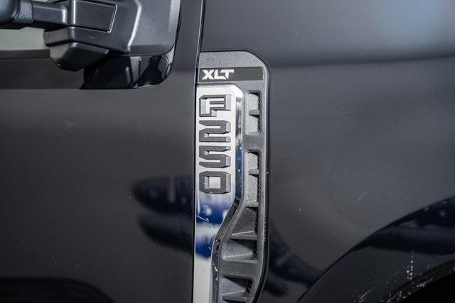 new 2025 Ford F-250 car, priced at $69,300