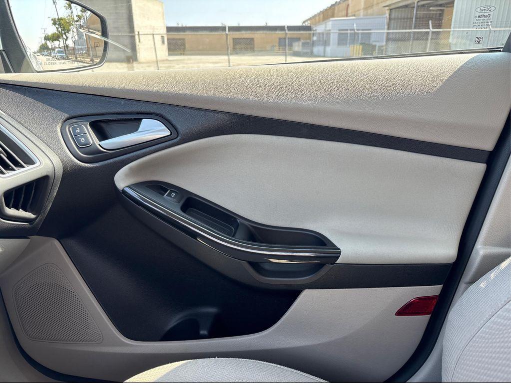 used 2015 Ford Focus Electric car, priced at $5,499