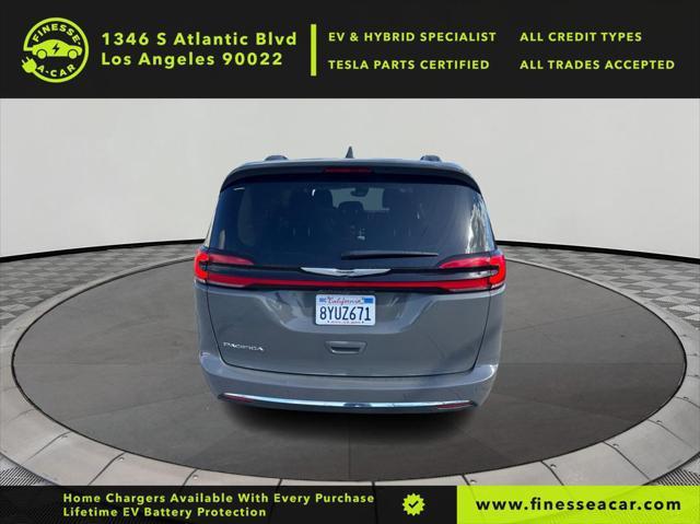 used 2022 Chrysler Pacifica car, priced at $17,999