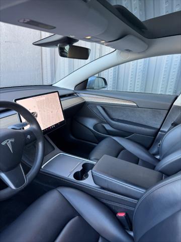 used 2022 Tesla Model 3 car, priced at $20,999