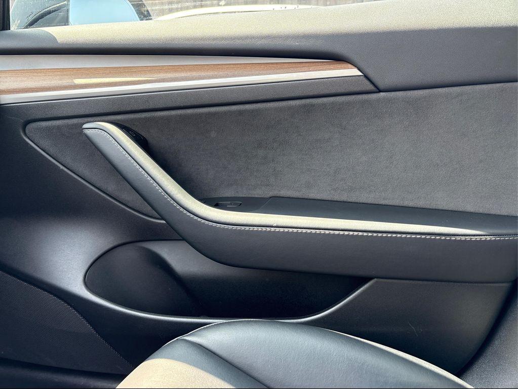 used 2022 Tesla Model 3 car, priced at $22,291