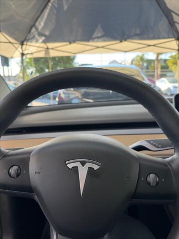 used 2021 Tesla Model 3 car, priced at $25,999