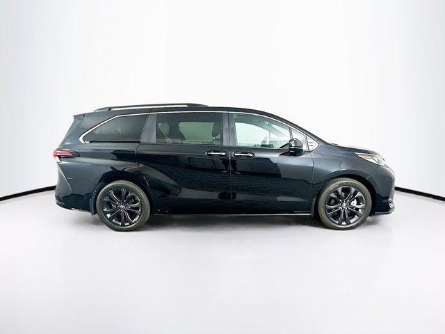 used 2024 Toyota Sienna car, priced at $47,999