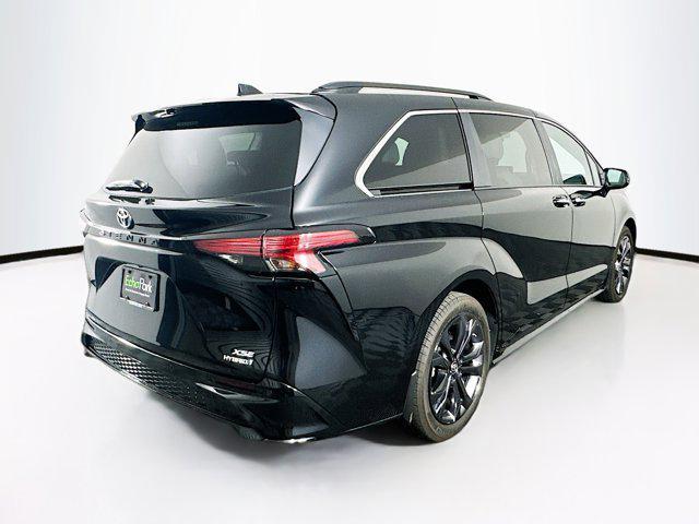 used 2024 Toyota Sienna car, priced at $47,999