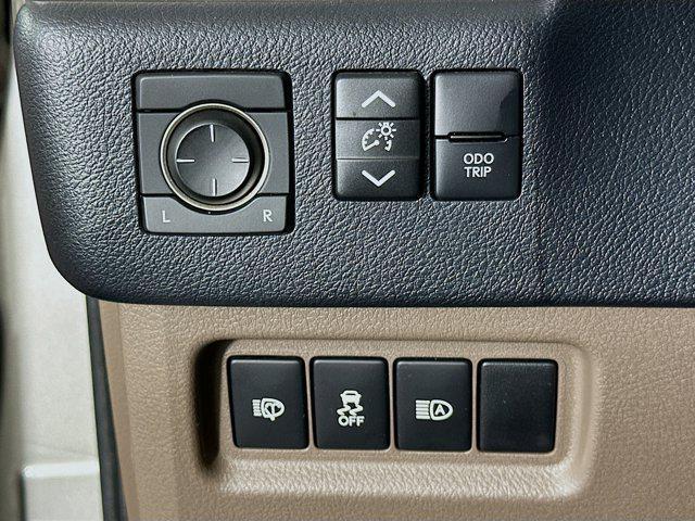 used 2020 Lexus GX 460 car, priced at $35,799